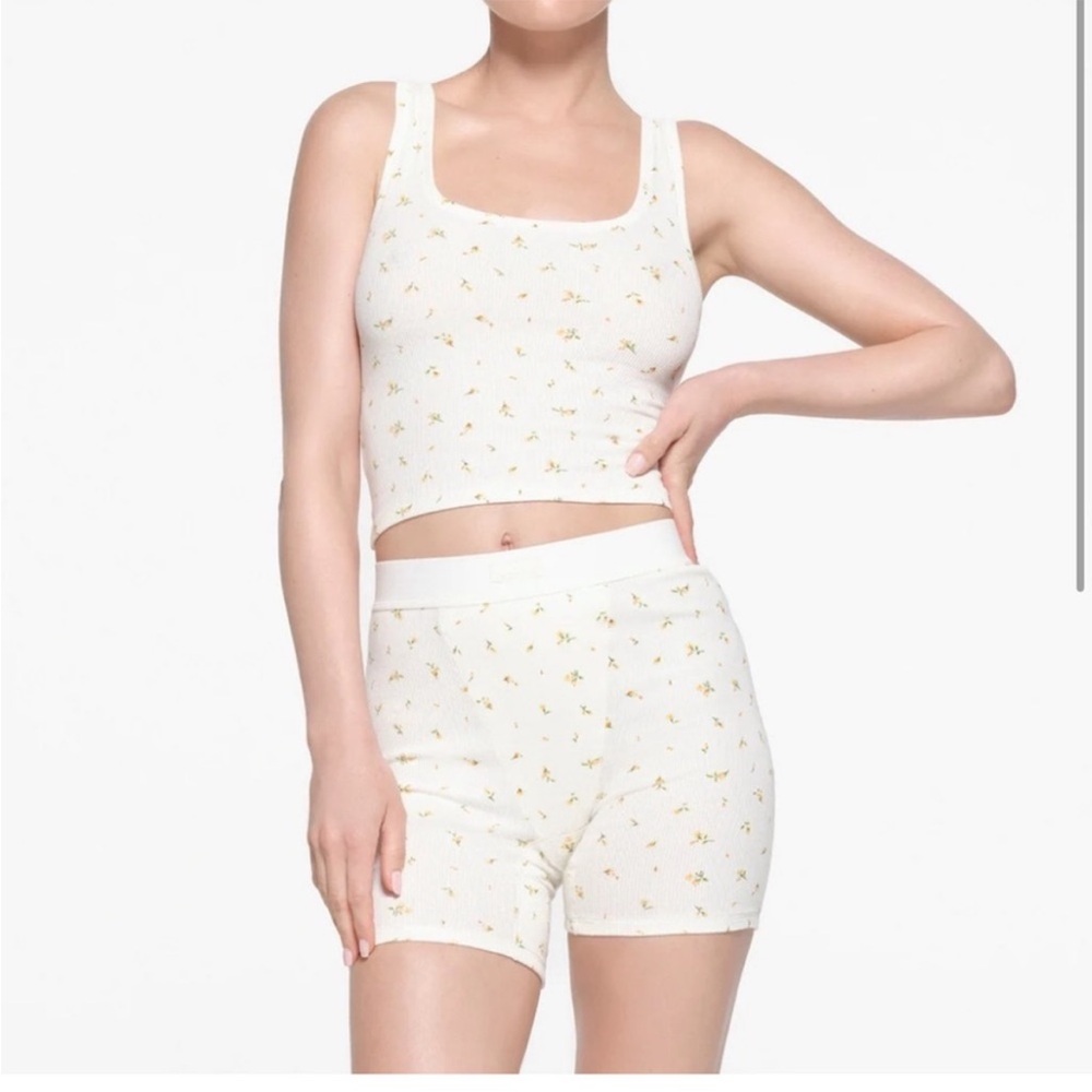 Skims soft lounge set